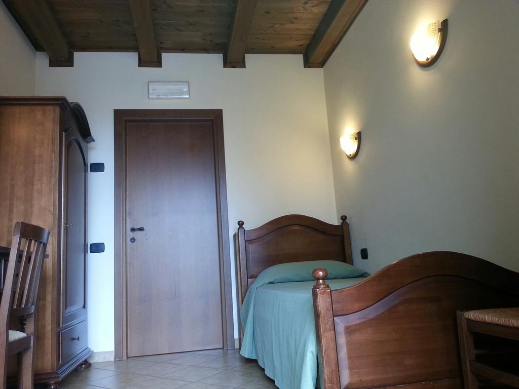 Agriturismo Cascina Del Peso Leini ห้อง รูปภาพ